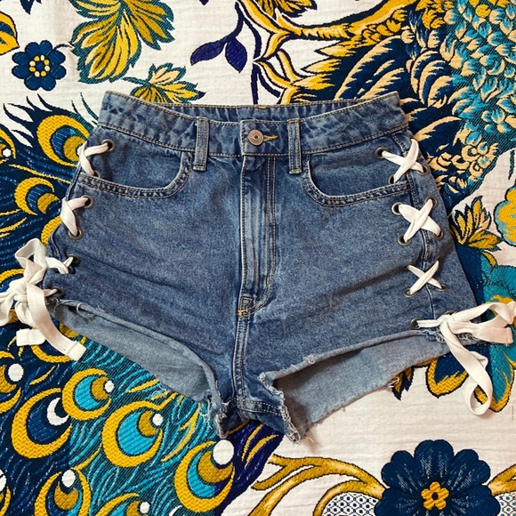 H&M Pants - H&M Divided Cotton Cut-offs